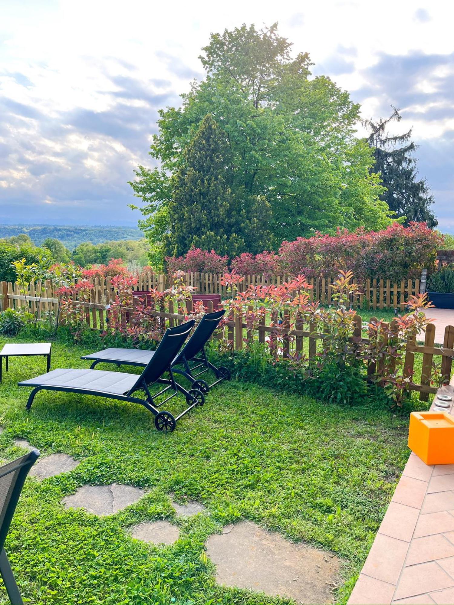 Just Langhe Casa Nebbiolo Villa โนเวลโล ภายนอก รูปภาพ